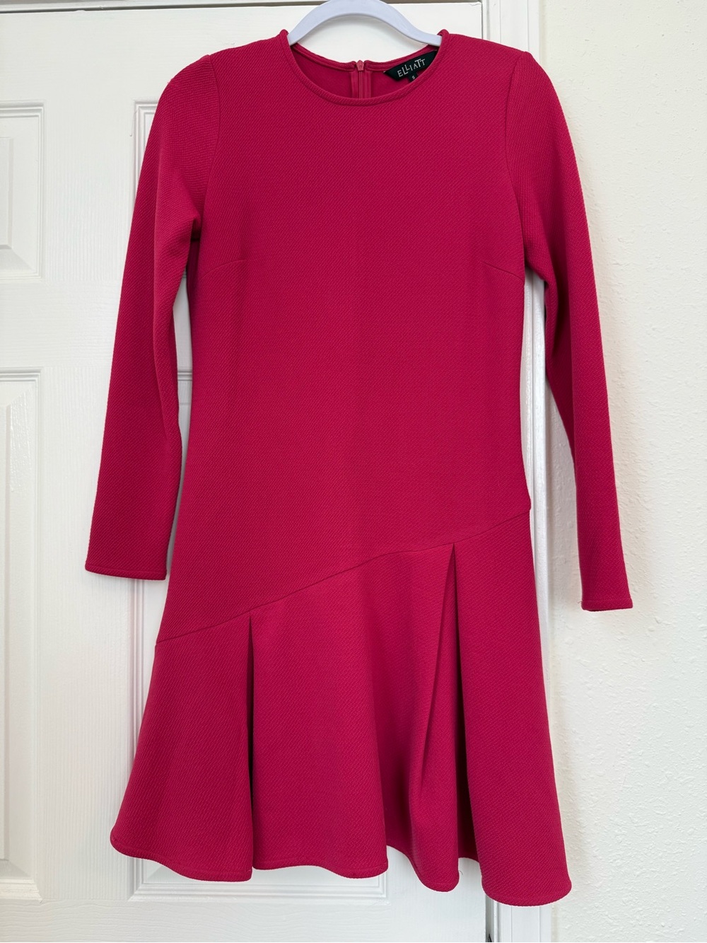 Elliatt long sleeve knee length hot pink dress - Small